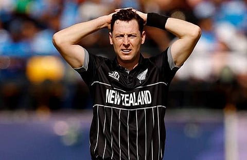 നാല് ആഴ്ച വിശ്രമിക്കണം; പരിക്കേറ്റ മാറ്റ് ഹെൻറി ന്യൂസിലന്ഡ് ടീമില് നിന്നു പുറത്ത്