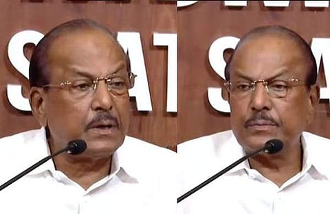 പികെ കുഞ്ഞാലിക്കുട്ടി മാധ്യമങ്ങളോടു സംസാരിക്കുന്നു/വിഡിയോ ദൃശ്യം