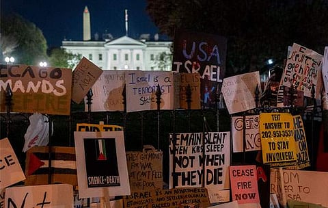 വൈറ്റ് ഹൗസിന് മുന്നില് നടന്ന പലസ്തീനികളെ പിന്തുണച്ചുള്ള റാലിയില് നിന്ന് / ഫോട്ടോ: എഎഫ്പി