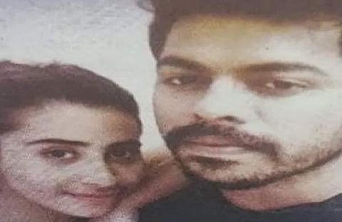 സൗമിനി ദാസ് - അബില് എബ്രഹാം