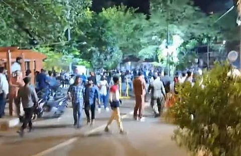 മാനവീയം വീഥിയിലെ സംഘർഷം/ ടിവി ദൃശ്യം