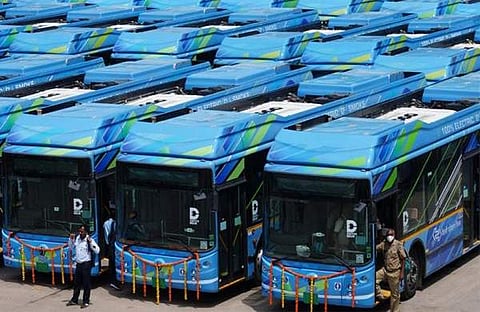 ചിത്രം /എക്സ്