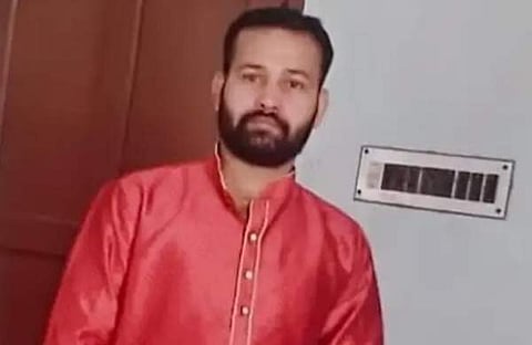 ലളിത് ഝാ, എക്സ്