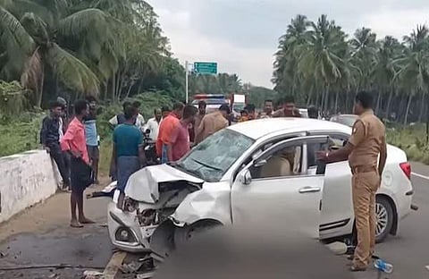 അപകടത്തിൽപ്പെട്ട കാർ/ ടിവി ദൃശ്യം