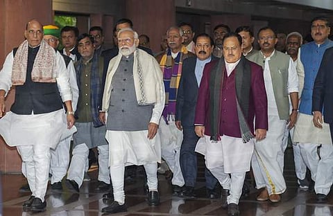 പാര്ലമെന്ററി പാര്ട്ടി യോഗത്തിനെത്തി പ്രധാനമന്ത്രി/ പിടിഐ