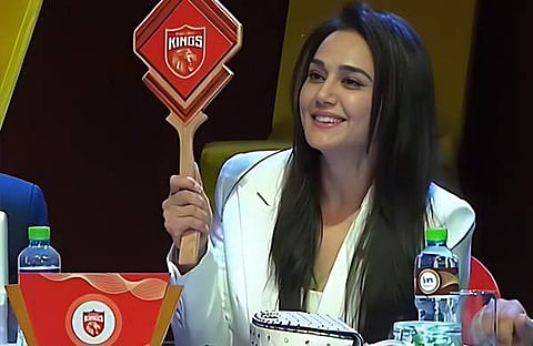 പ്രീതി സിന്റ /എക്സ്