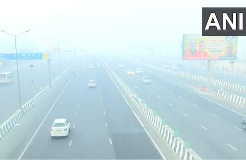 ഡൽഹിയിൽ അനുഭവപ്പെട്ട കനത്ത മൂടൽമഞ്ഞിന്റെ ദൃശ്യം, എഎൻഐ
