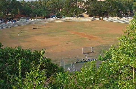 തലശേരി സ്റ്റേഡിയം, ഫയൽ/ വിക്കിപീഡിയ