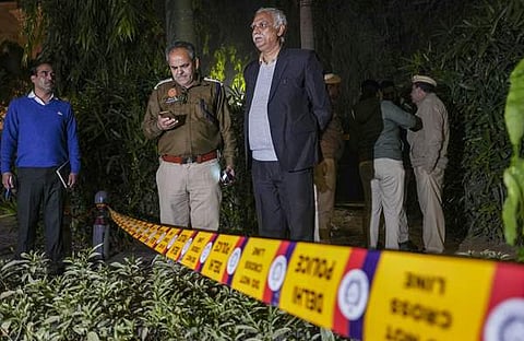 പൊട്ടിത്തെറി നടന്ന സ്ഥലത്ത് ഡൽഹി പൊലീസ് പരിശോധന നടത്തുന്നു, പിടിഐ