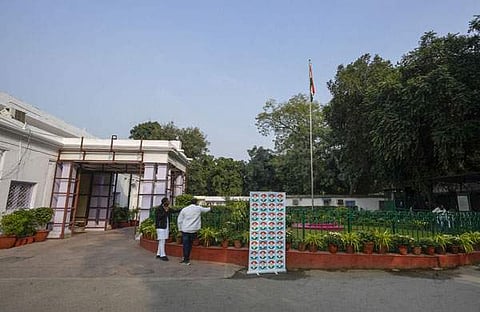 പാര്ട്ടിക്കു തിരിച്ചടി നേരിട്ട തെരഞ്ഞെടുപ്പു ഫലം വന്നതിനു പിന്നാലെ ആളൊഴിഞ്ഞ എഐസിസി ആസ്ഥാനം/പിടിഐ