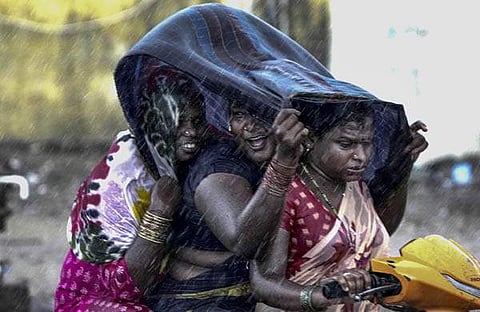 ചെന്നൈ നഗരത്തില് പെയ്ത കനത്ത മഴയില്/ പിടിഐ