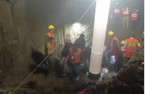 കുഴൽക്കിണറിൽ വീണ കുട്ടിയ്ക്കായുള്ള രക്ഷാപ്രവർത്തനം, ഫയൽ/ എക്സ്