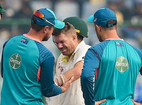 വാർണർക്ക് പരിക്കേറ്റപ്പോൾ/ പിടിഐ