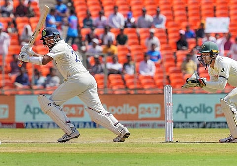 പൂജാരയുടെ ബാറ്റിങ്/ പിടിഐ