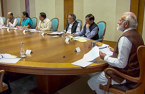 കോവിഡ് അവലോകന യോഗത്തില് പ്രധാനമന്ത്രി, പിടിഐ