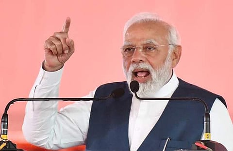 ദാവെനഗരെയിലെ ബിജെപി യോഗത്തില് സംസാരിക്കുന്ന പ്രധാനമന്ത്രി