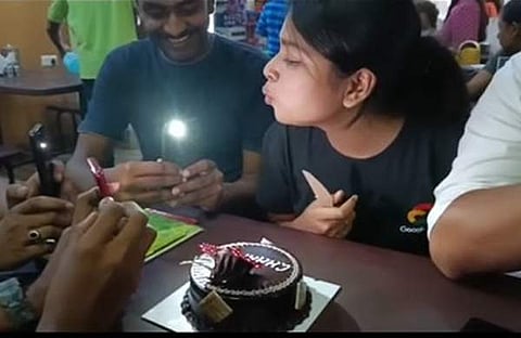 വൈറലായ പിറന്നാൾ ആഘോഷം/ ചിത്രം ഇൻസ്റ്റാഗ്രാം