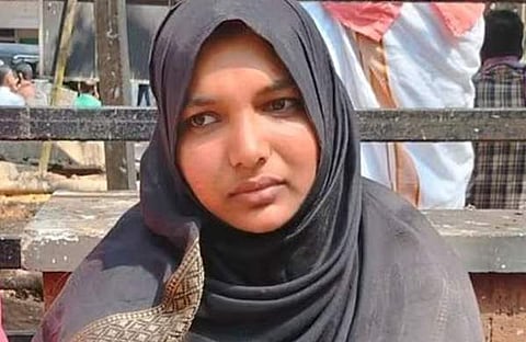 ഹര്ഷിനയുടെ സമരത്തില് നിന്ന്