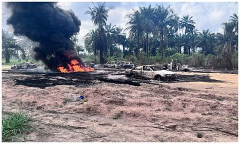 നൈജീരിയയിലെ അനധികൃത എണ്ണ ശുചീകരണശാലയിൽ സ്ഫോടനം/ ചിത്രം പിടിഐ