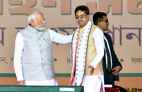 പ്രധാനമന്ത്രി നരേന്ദ്ര മോദിക്കൊപ്പം മണിക് സാഹ/പിടിഐ