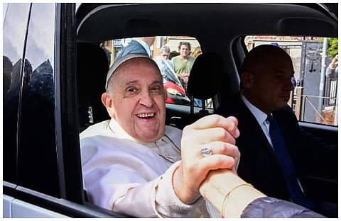 ഫ്രാന്സിസ് മാര്പാപ്പ ആശുപത്രി വിടുന്നു/എഎഫ്പി