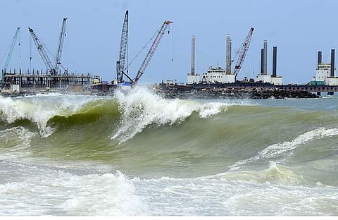 നിര്മ്മാണം പുരോഗമിക്കുന്ന വിഴിഞ്ഞം തുറമുഖം, ഫയല്/എക്സ്പ്രസ്