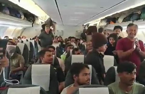 ജിദ്ദയിൽ നിന്നും ഇന്ത്യയിലേക്ക് തിരിച്ചവർ/ ട്വിറ്റർ