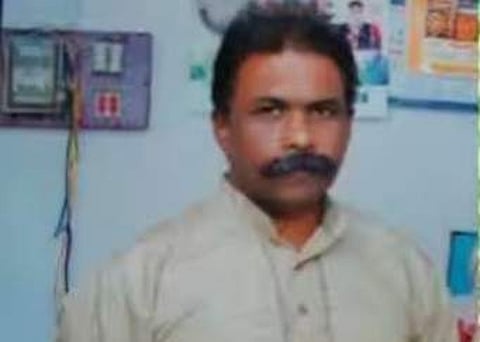 കാളയുടെ കുത്തേറ്റ് മരിച്ച റെജി/ ടെലിവിഷന് ദൃശ്യം