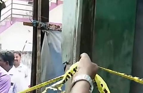 ഒരു കുടുംബത്തിലെ മൂന്ന് പേര് മരിച്ച കൊച്ചിയിലെ വീടിന്റെ ദൃശ്യം, സ്ക്രീന്ഷോട്ട്