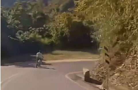 കേരള പൊലീസ് പങ്കുവെച്ച വീഡിയോയിലെ ദൃശ്യം