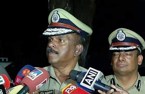 എഡിജിപി അജിത് കുമാര് മാധ്യമങ്ങളെ കാണുന്നു