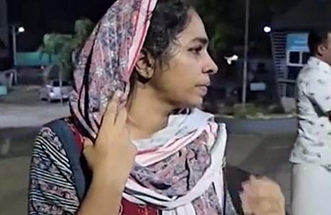 സെനിയ/ ടെലിവിഷൻ സ്ക്രീൻഷോട്ട്