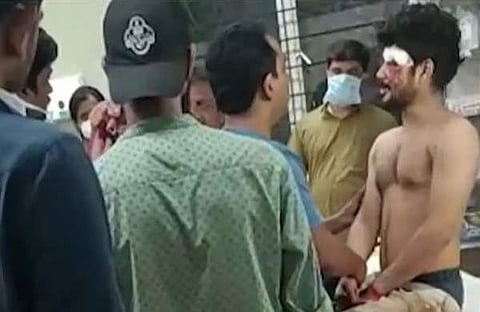 അതിക്രമം നടത്തിയ യുവാവ്/ ടിവി ദൃശ്യം