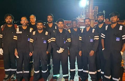 ഹീറോയിക് ഇഡു ജീവനക്കാർ/ ചിത്രം ട്വിറ്റർ