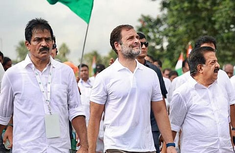 ചെന്നിത്തലയും വേണുഗോപാലും രാഹുല്ഗാന്ധിക്കൊപ്പം/ ഫയല്