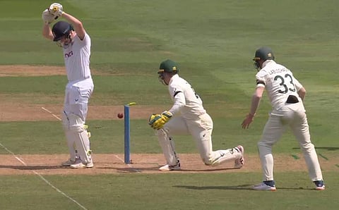 ബ്രൂക് ഔട്ടാകുന്നു/ വീഡിയോ സ്ക്രീൻ ഷോട്ട്