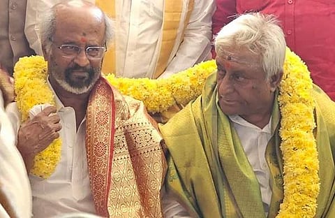 രജനീകാന്ത് സഹോദരനൊപ്പം/ ട്വിറ്റർ