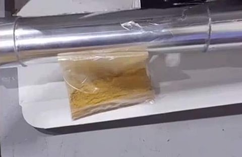 പിടികൂടിയ സ്വർണം/ ടെലിവിഷൻ ദൃശ്യം