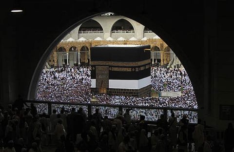 ബലി പെരുന്നാൾ നിറവിൽ വിശ്വാസികൾ/ ചിത്രം: പിടിഐ