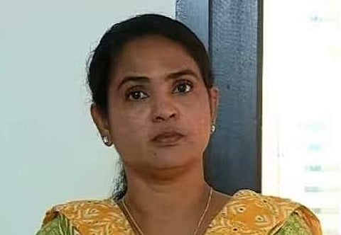 ഷീല സണ്ണി/ ടെലിവിഷൻ ദൃശ്യം