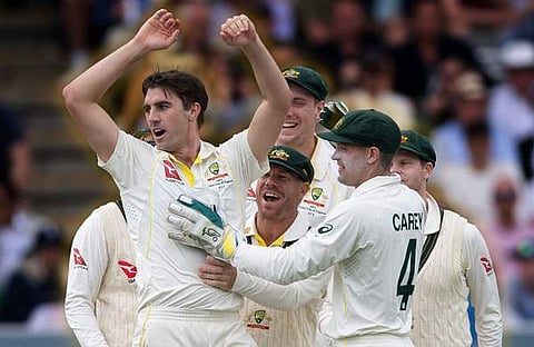 മത്സരത്തിനിടെ ഓസിസ് ടീമംഗങ്ങള്/ ട്വിറ്റര്