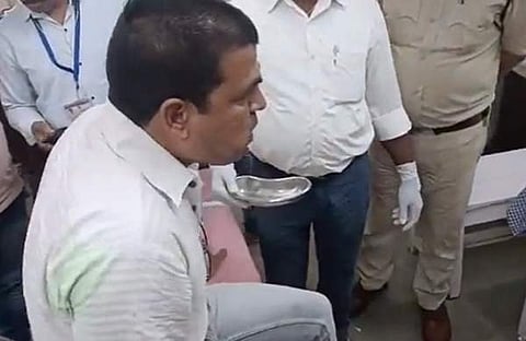 പട്വാരി ഗജേന്ദ്ര സിങ് / വീഡിയോ ദൃശ്യത്തിൽ നിന്ന്