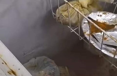 ആലുവയിലെ ഹോട്ടലില് നിന്ന് പിടികൂടിയ പഴകിയ ഇറച്ചി, സ്ക്രീന്ഷോട്ട്