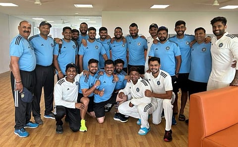 ഫൈനലിലേക്ക് മുന്നേറിയ പശ്ചിമ മേഖലാ ടീം/ ട്വിറ്റർ