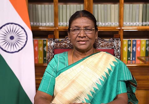 ചിത്രം: രാഷ്ട്രപതിയുടെ ഓഫീസ്,ട്വിറ്റര്