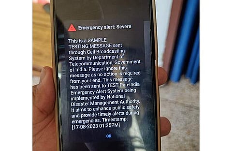 എമര്ജന്സി അലര്ട്ട് സന്ദേശം, ട്വിറ്റര്