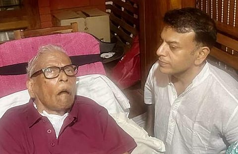 വി എസ് അച്യുതാനന്ദന്/ ഫെയ്സ്ബുക്ക്