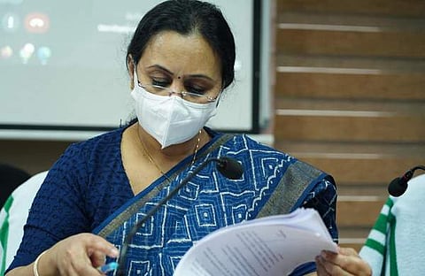 ഉന്നതതലയോഗത്തിന് ശേഷം വീണാ ജോര്ജ് മാധ്യമങ്ങളെ കാണുന്നു