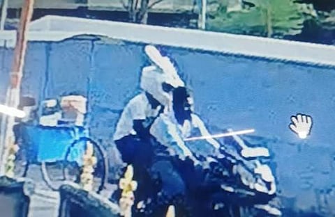 യുവാക്കളുടെ സിസിടിവി ദൃശ്യം