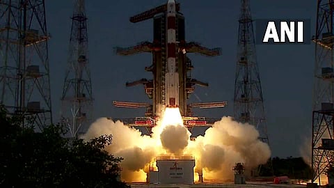 ആദിത്യയുമായി പിഎസ്എല്വി കുതിച്ചുയരുന്നു/എഎന്ഐ